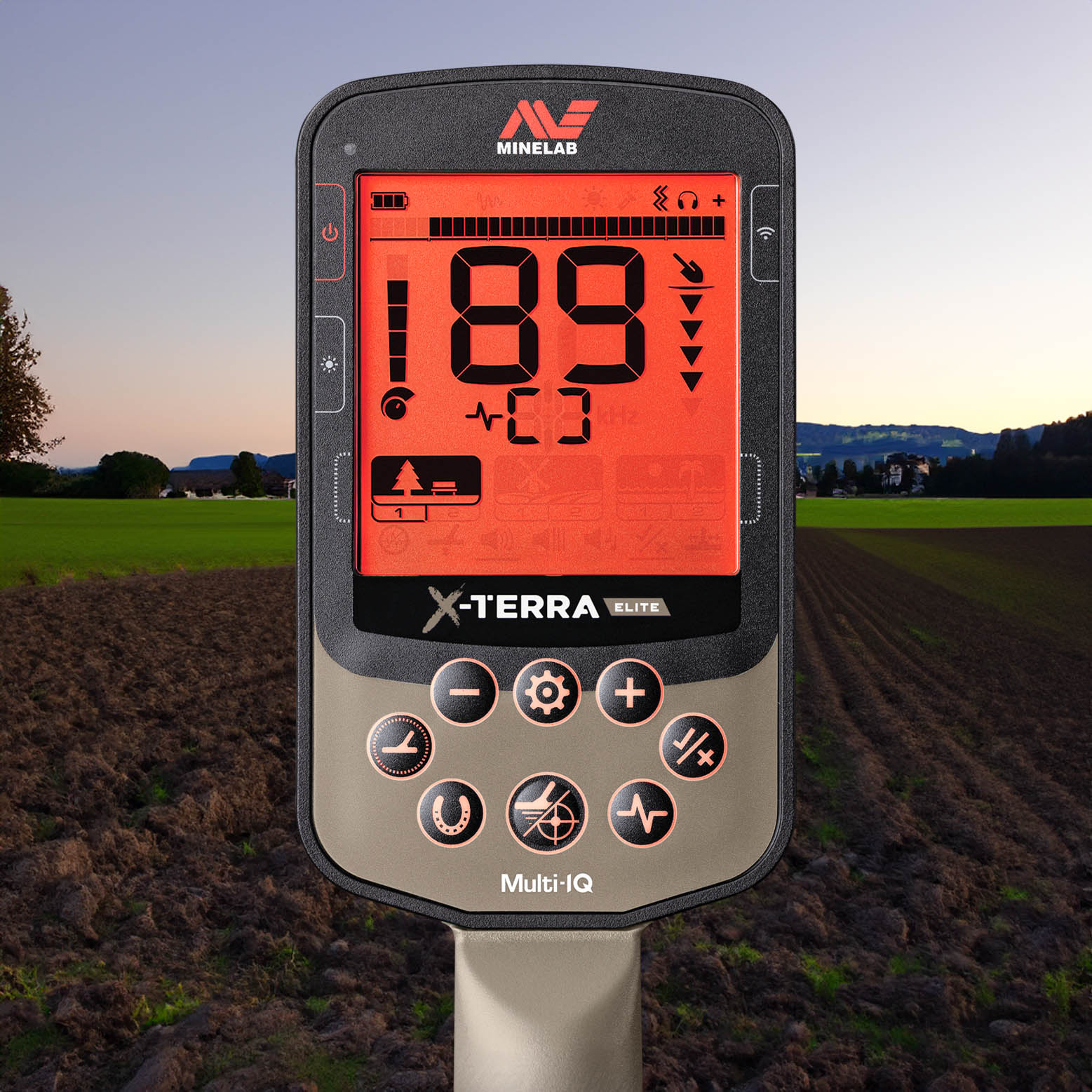 Minelab X-Terra Elite Metalldetektor / Pro-Find 35 Pinpointer GRATIS dazu